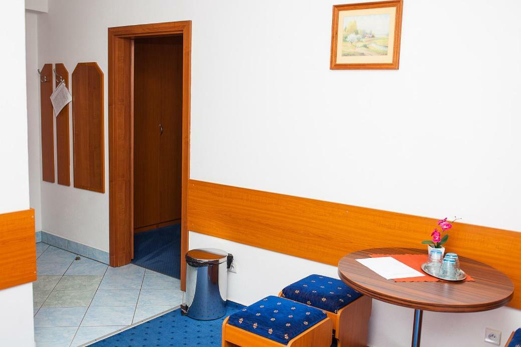 Penzion Centrum Oravsky Biely Potok Esterno foto