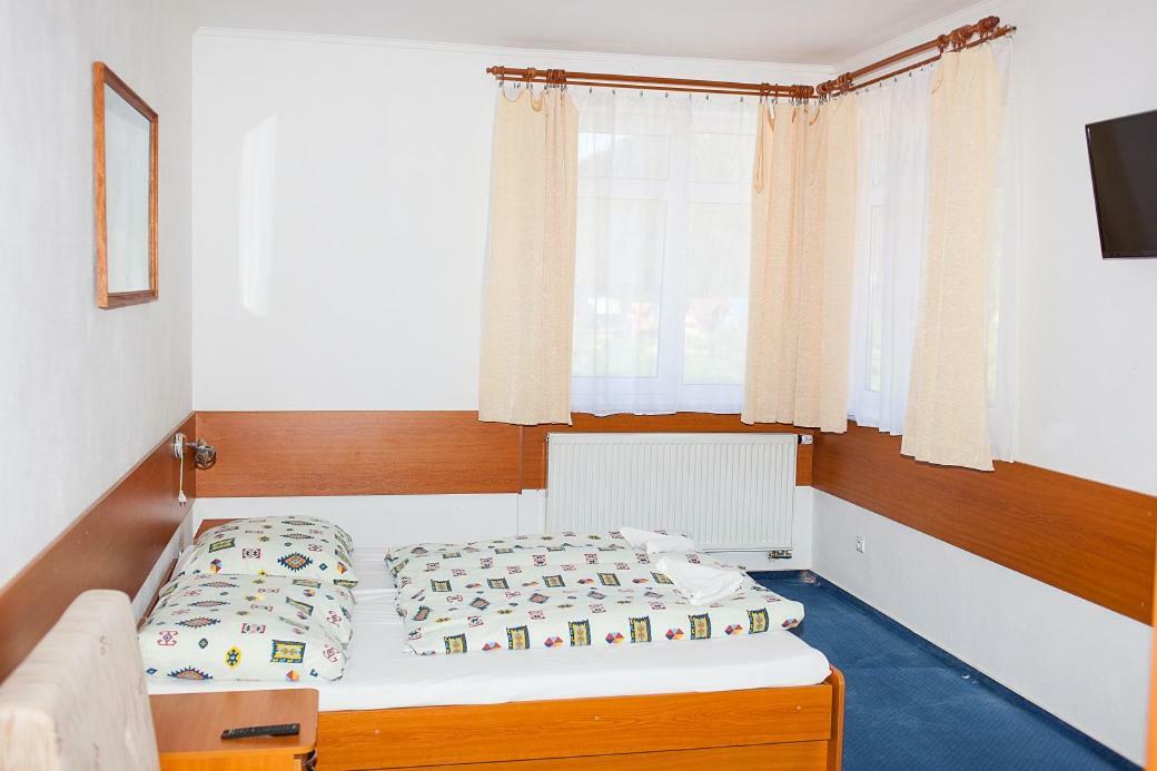 Penzion Centrum Oravsky Biely Potok Esterno foto